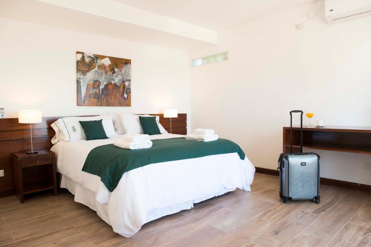 Hotel 6 De Octubre Buenos Aires Eksteriør bilde